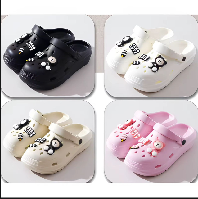 Chaussures pour femmes antidérapantes en EVA, sabots style Crocs, sandales d'extérieur, pantoufles de plage, sabots perforés pour infirmières et ensemble de breloques pour chaussures, adorables