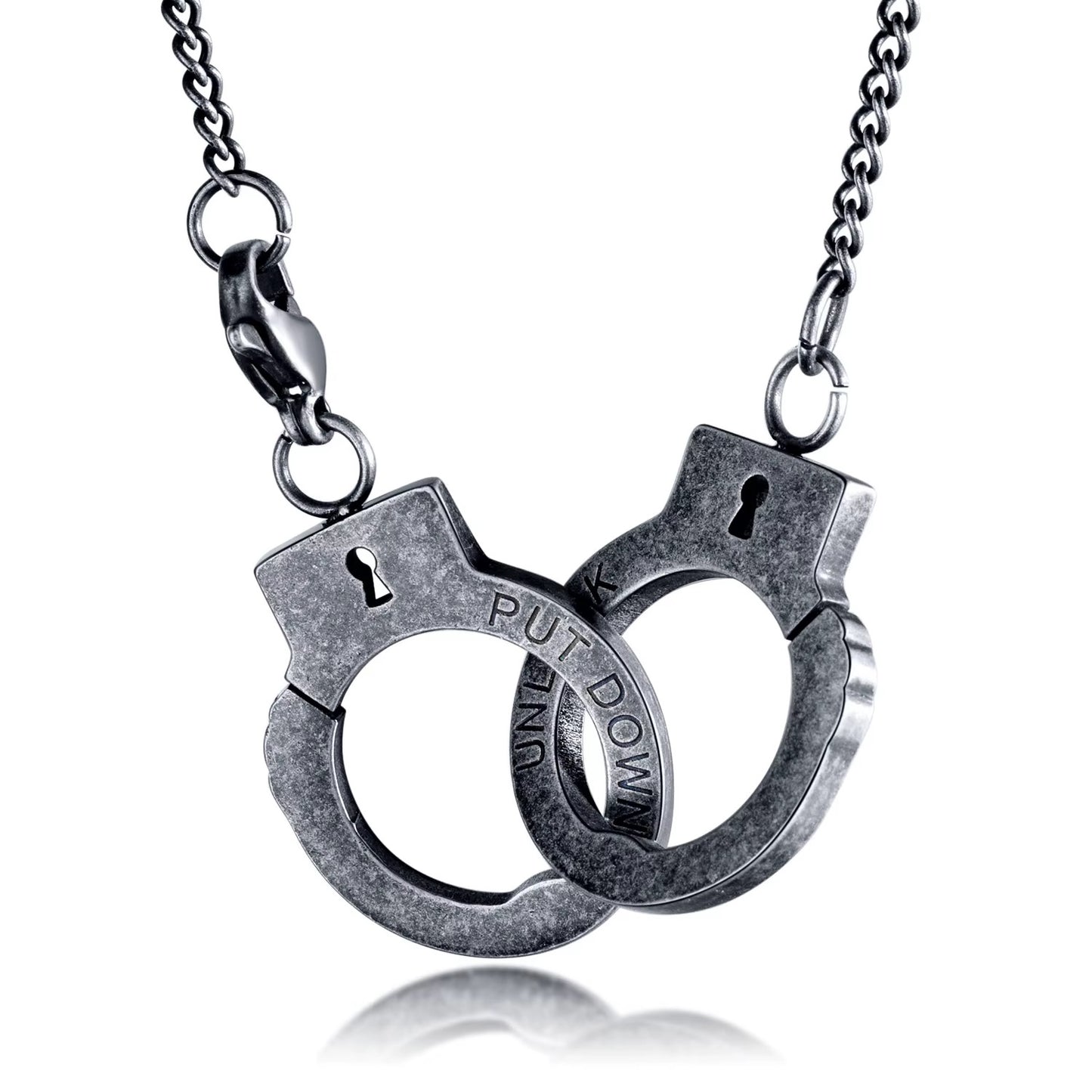 Collier créatif en acier inoxydable avec menottes, pendentif